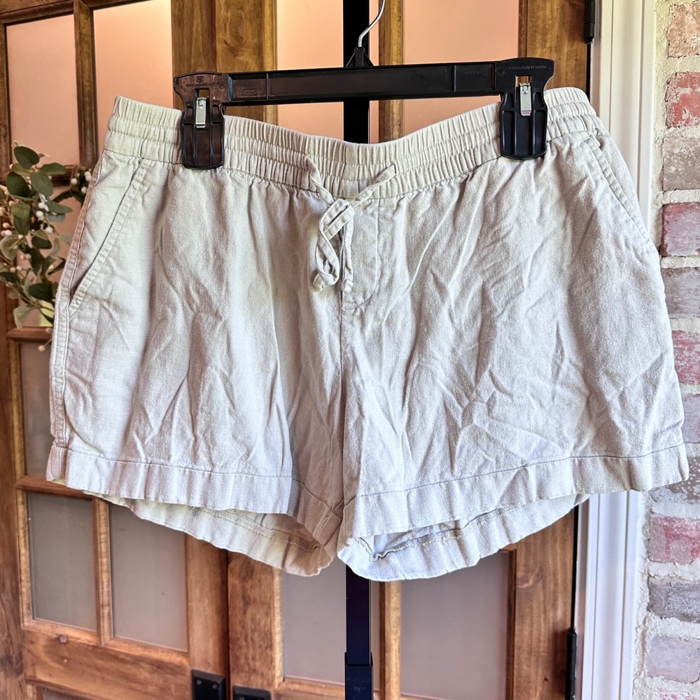 Old Navy Beige Drawstring Linen-Blend Women’s Shorts